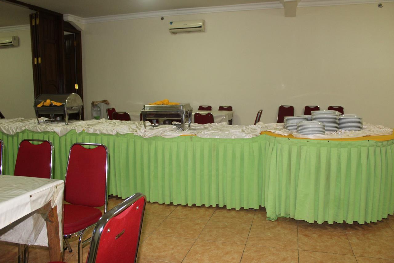 Sinar Bintang Hotel Cepu Екстериор снимка