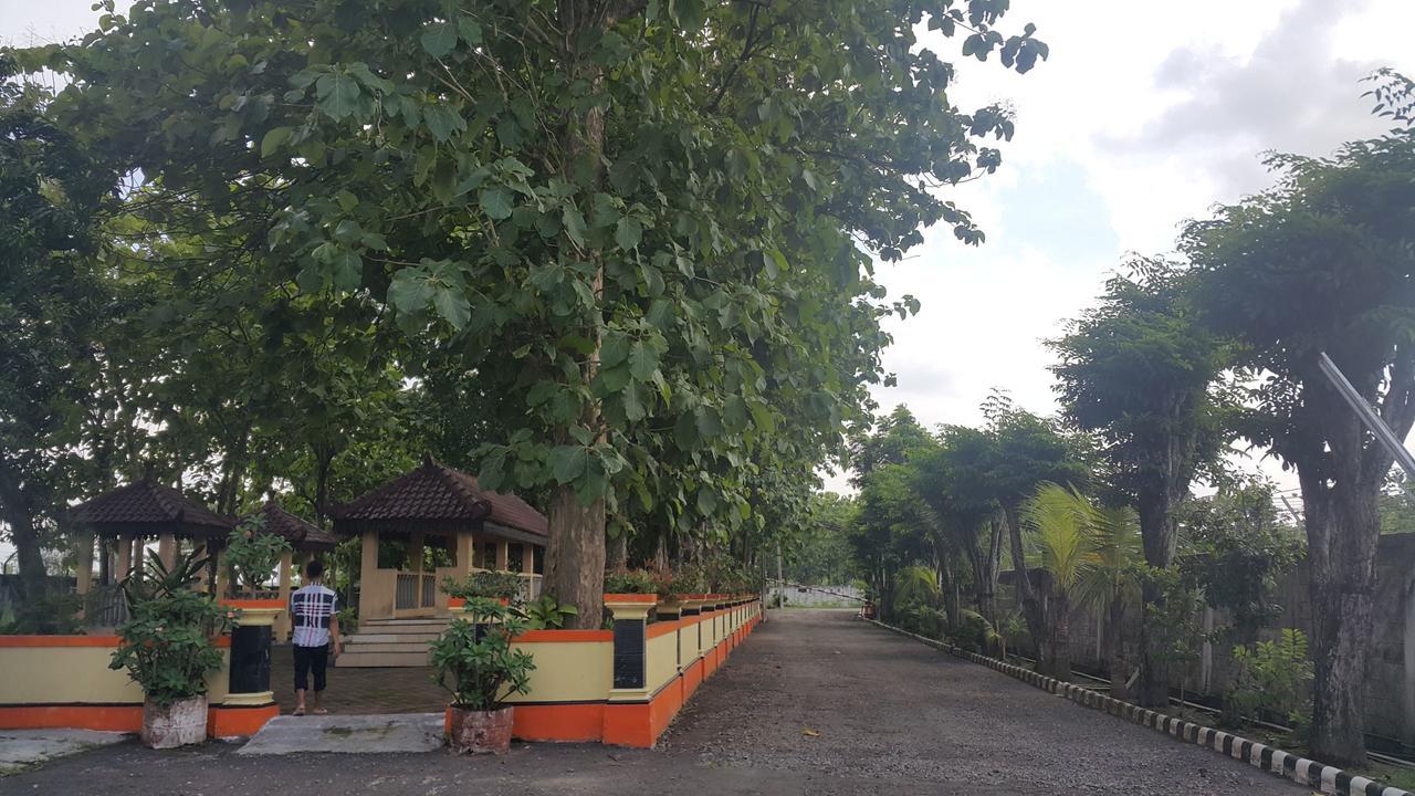 Sinar Bintang Hotel Cepu Екстериор снимка
